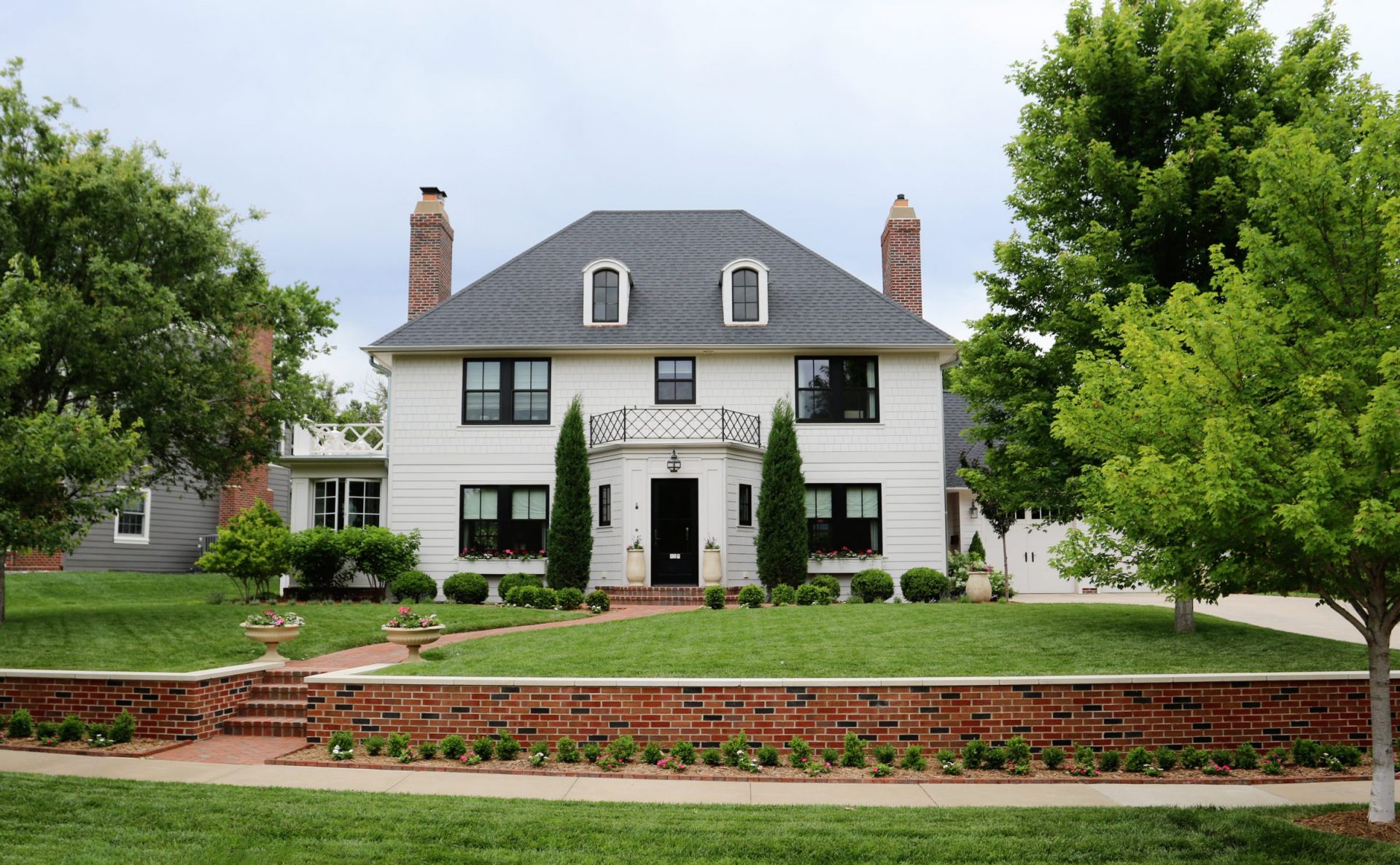 A well-maintained front of a house has luxury vibes